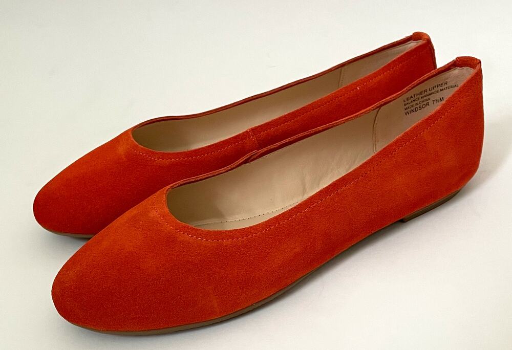 Violet & Red Leather Suede Ballet Flat Orange Size 7.5 NEW